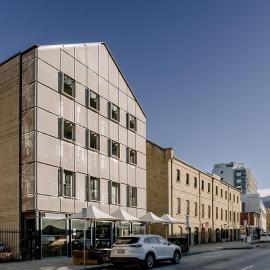 Salamanca Wharf Hotel