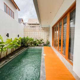 KANGIN House Sanur, Hotel in Ketewel