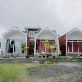 Flamboyan Cabin By Travelink, Hotel in Dieng