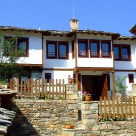 Complex Kosovo Houses, Hotel in Kosovo