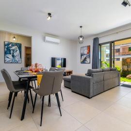 Ecostay Apartment, hotell i Flic-en-Flac
