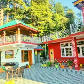 The Velvet Pine, hotel en Chamba