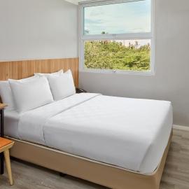 Go Hotels Plus Bacolod - Newly Renovated, hotel u gradu Bakolod
