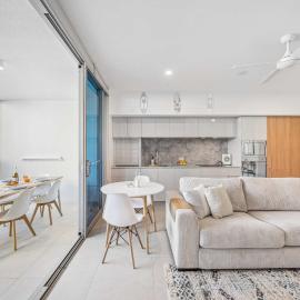 Azzure Haven - Resort-style Living by Bokarina Beach