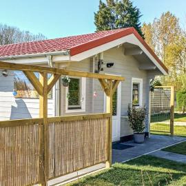 Sfeervol chalet Zeeland met tuin en hond welkom VP030, hotel din heinkenszand