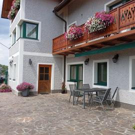 Ferienwohnung Strohmaier, hotel di Kitzeck im Sausal