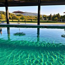 Novapark, hotel a Ždrelo