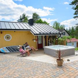 Norrby Tinyhouse, hotel a Pargas