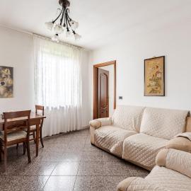Penthouse with Terrace - Private Parking & WIFI