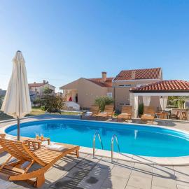 Luxurious Home In Vrsi