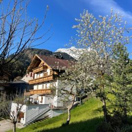 Appartements Alpenblick, hotel em Finkenberg