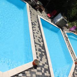 Holiday Home Desire, hotel na Krasu