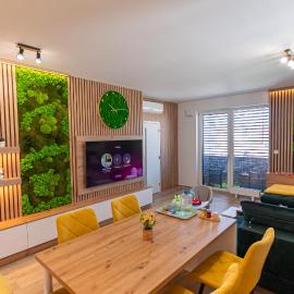 Family space with free parking & Air condition