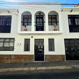 Santa Teresa Alley Hostel, viešbutis mieste Sukrė