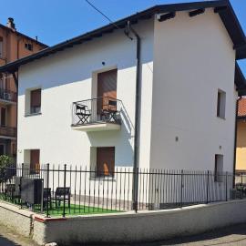 DolceVita apartment, hotel en Como