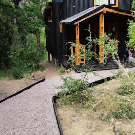 Cabaña Sukha, hotel a Lolog