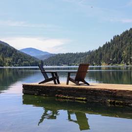 Book the entire Wilderness West Resort, viešbutis mieste Colville