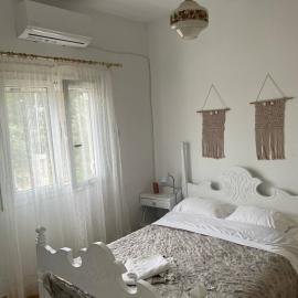 Eva's house, hotel a Rafina