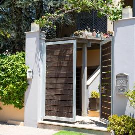 Sofi's Cozy House Near Athens Airport By SEM
