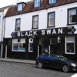 Black Swan Inn, hotel Kelsóban