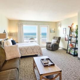 Ocean View Suite - Sleeps Six - Heated Indoor Pool & Hot Tub Access, hotel sa Lincoln City