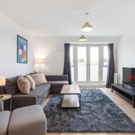 Stunning Top Floor Apartment 3 Bedrooms Heart of London