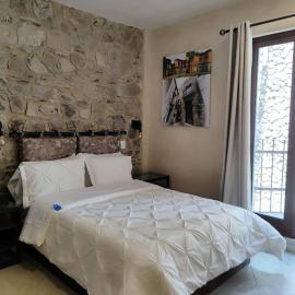 Amore en ValQuirico, хотел в Santeagueda