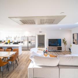 Modern Private Ensuite Room near USC, hotel in Los Angeles