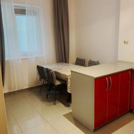 Red apartament