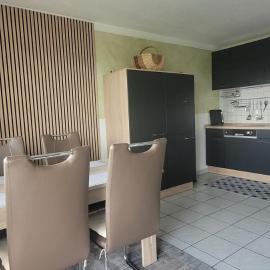 Ferienwohnung Zur schönen Aussicht, hotel en Lalling