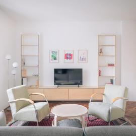 Architects cozy getaway, hotel di Koliba