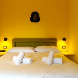 Hostdomus - Alpine Suite, hotel di San Sicario