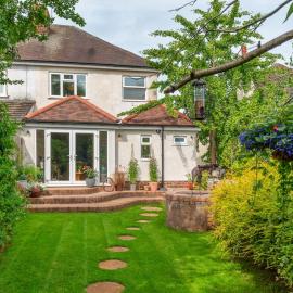 Pass the Keys Stylish garden retreat nr Stafford Town Hospital