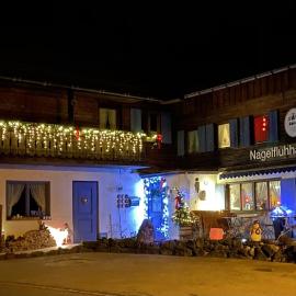 Nagelfluhhaus Hirsch, khách sạn ở Gunzesried