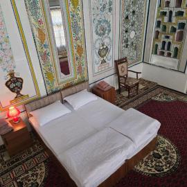 Mekhtar famili 18th century old hause historical UNESCO HERITAGE List 1 minutes to Bukhara Old Town Square Est-Since 1826 for Walk in Guest PARKING, COZY ROOM, BEST LOCATION AND STRONG WIFI