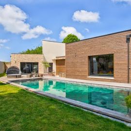 Luxury Villa Orion with heated Pool, Billard, hotell sihtkohas Biéville-Beuville