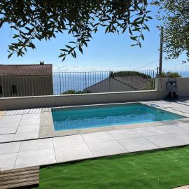F2 REZ DE VILLA ENTRE MER ET MONTAGNE
