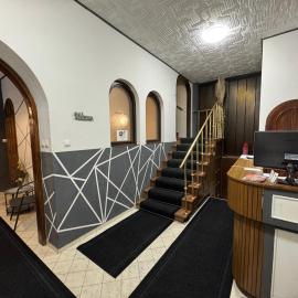 Palota Hostel, hotel in Budapest