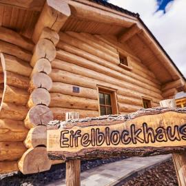 Eifelblockhaus, hotel i Rieden