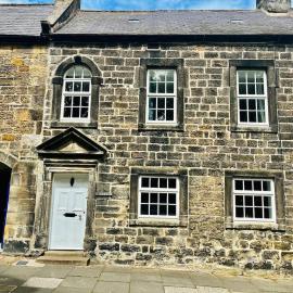 Historic Rothbury Gem- West End House, Hotel in Rothbury