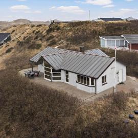 1177-Ringkobing-Anders-Juhls-Vej-10, Hotel in Søndervig