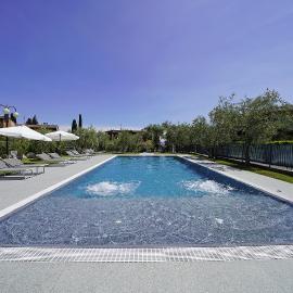 Hotel La Pergola, מלון במוניגה