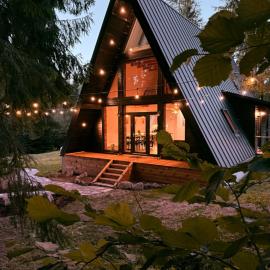 Black Raven Cabin