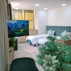 Studio Tetouan, hotel a Deroua