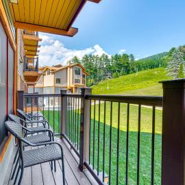 Ski-Out Family Condo at Cranmore Mountain