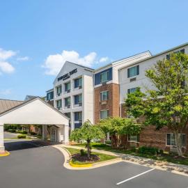 SpringHill Suites Herndon Reston، فندق في هيرندون