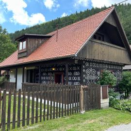 Čičmanský ľudový dom, hotel di Cicmany