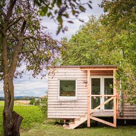 Time out in a tiny house, hotel in Gigging