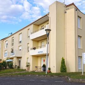 APPART HOTEL Résidence Carouge, Hotel in Brétigny-sur-Orge