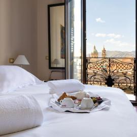 Hotel Ambasciatori, hotell i Palermo